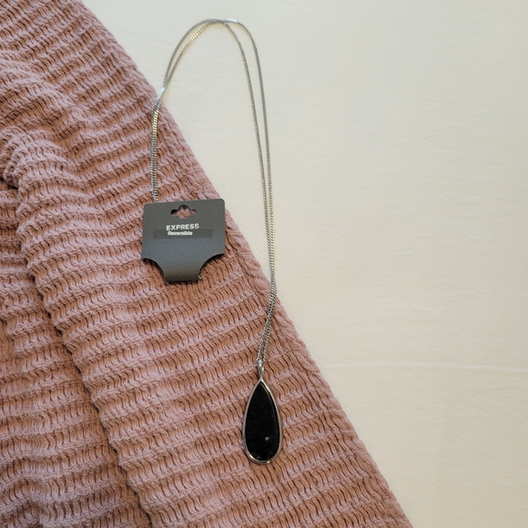 Express Necklace - Picture 2 of 3